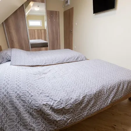 Guest house Goscinne Butryny